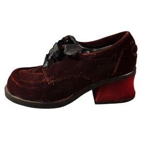 Vintage Zodiac Shoes Womens Size 8 Red Velvet Lace Up Spool Heel Pumps Spool 90s